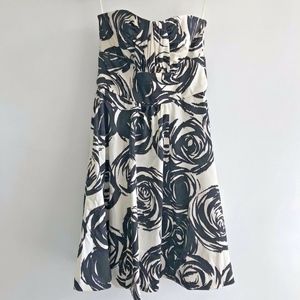 White House Black Market Strapless Dress Cocktail​